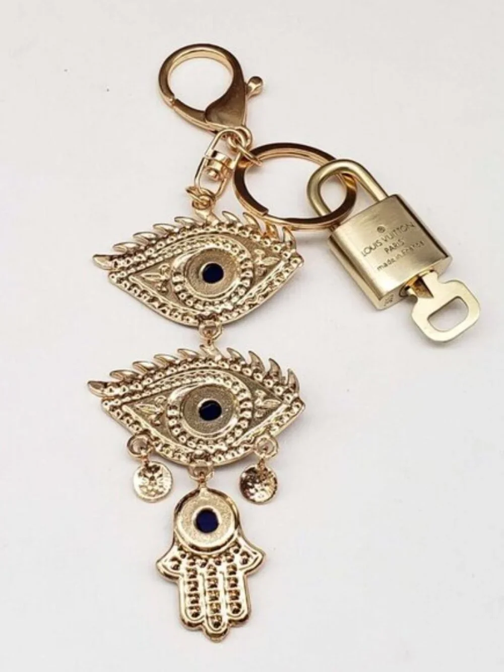 LV Authentic Gold Padlock 🔒 Key Set w/ Unbranded Evil Eye Keychain Charm